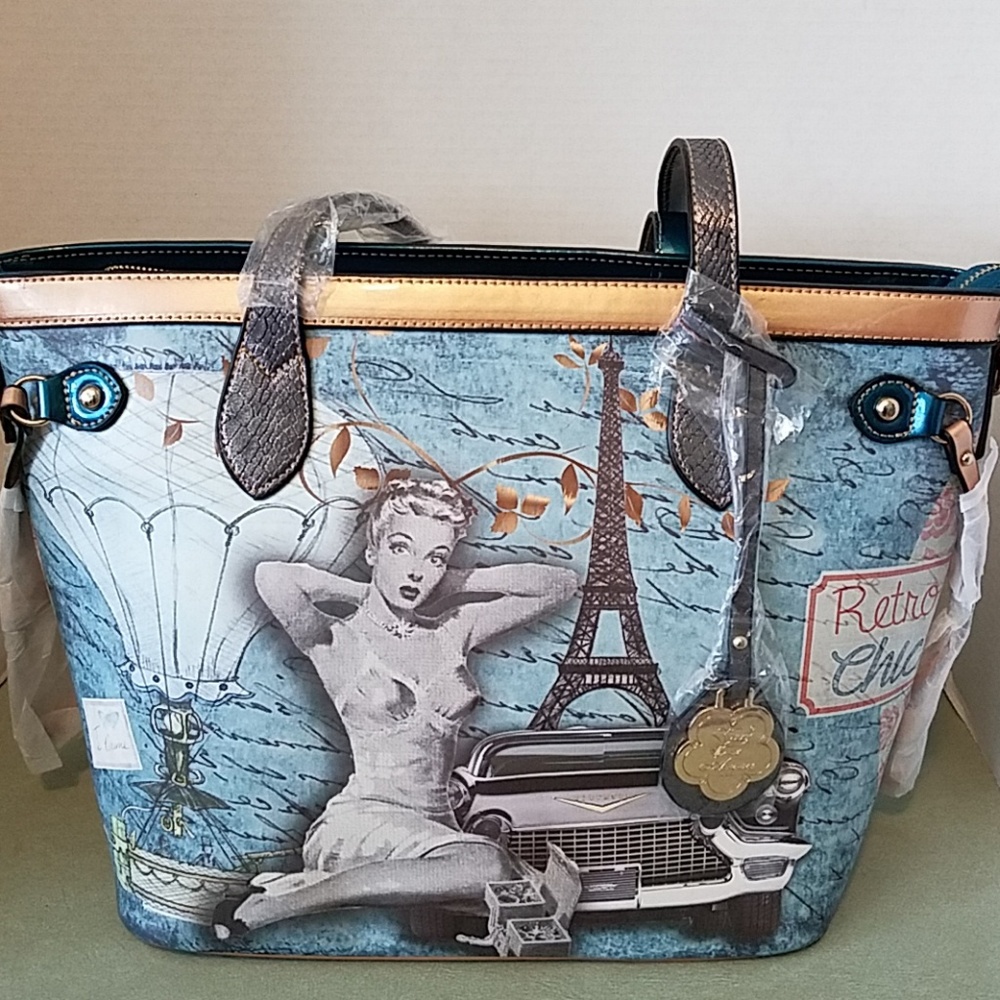 Arosa  handbag  Vintage  paris  DESIGN  NWT$88
